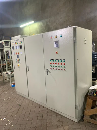 panel listrik 3 phase